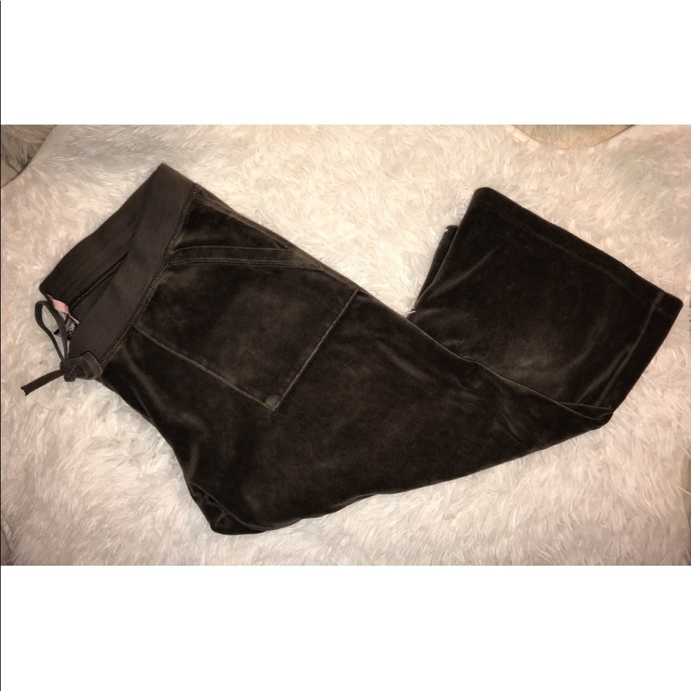 Juicy couture velour capri pants